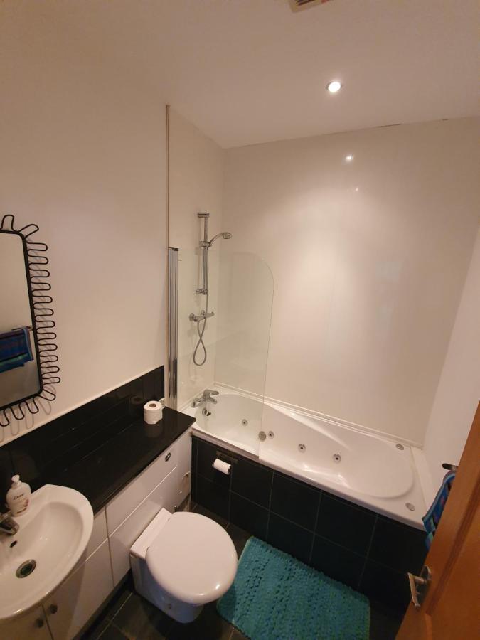 Marina Court La14 2Hl Apartamento Barrow-in-Furness Exterior foto